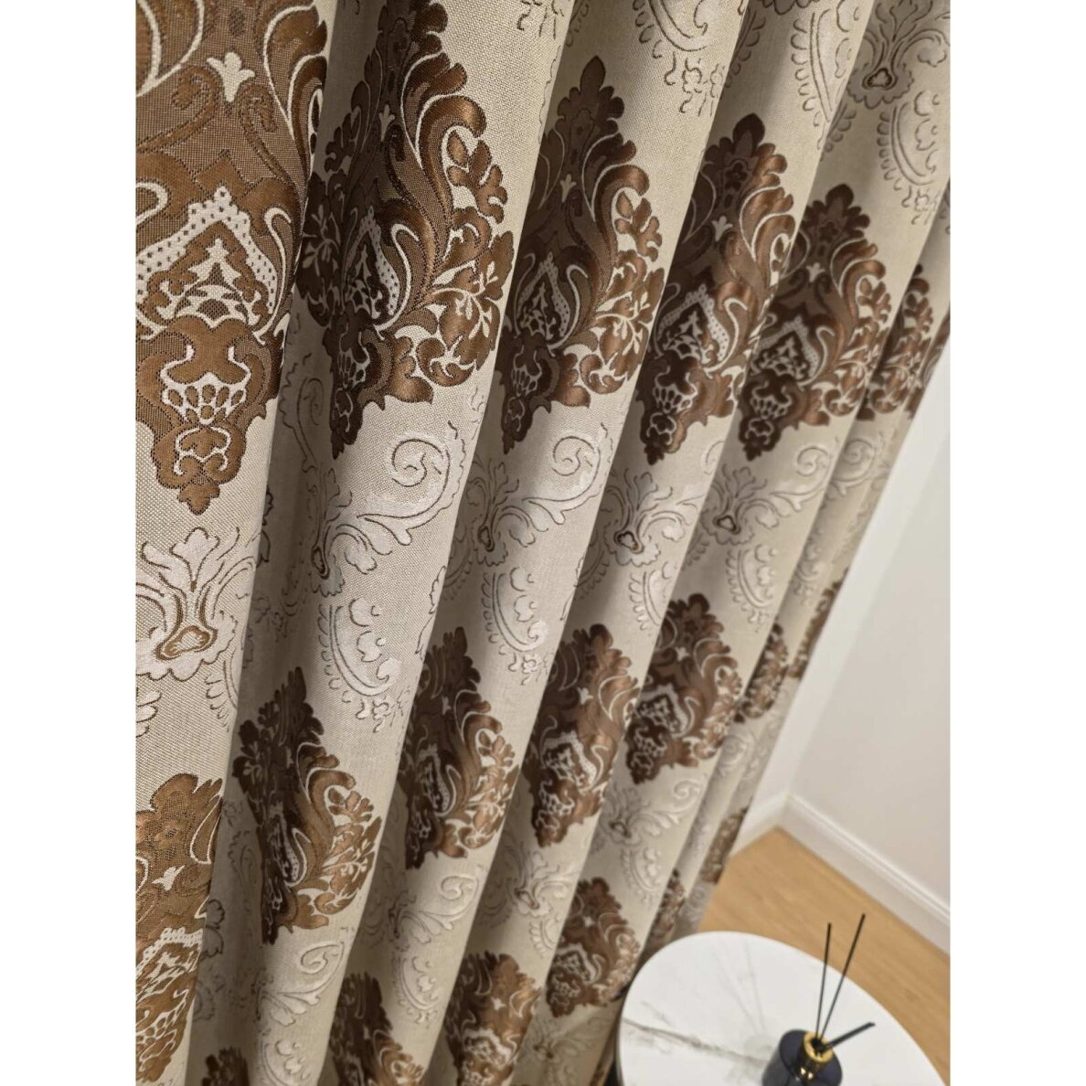 Naktinių užuolaidų audinys 1 Naktinių užuolaidų audinys 1