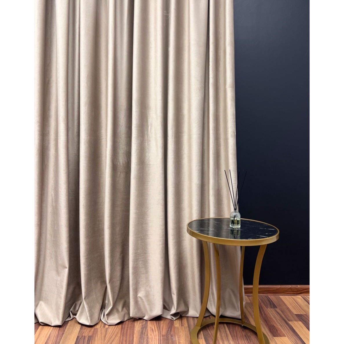Naktinių užuolaidų audinys, barchatas FRENCH VELVET-2909 Naktinių užuolaidų audinys, barchatas FRENCH VELVET-2909