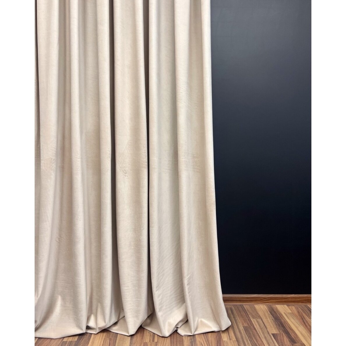 Naktinių užuolaidų audinys, barchatas FRENCH VELVET-5989 1 Naktinių užuolaidų audinys, barchatas FRENCH VELVET-5989 1