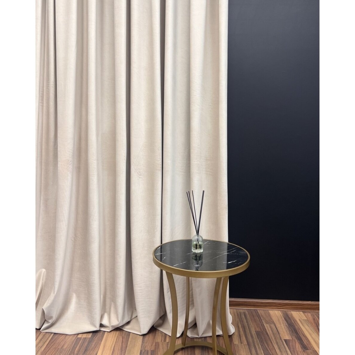 Naktinių užuolaidų audinys, barchatas FRENCH VELVET-5989 Naktinių užuolaidų audinys, barchatas FRENCH VELVET-5989