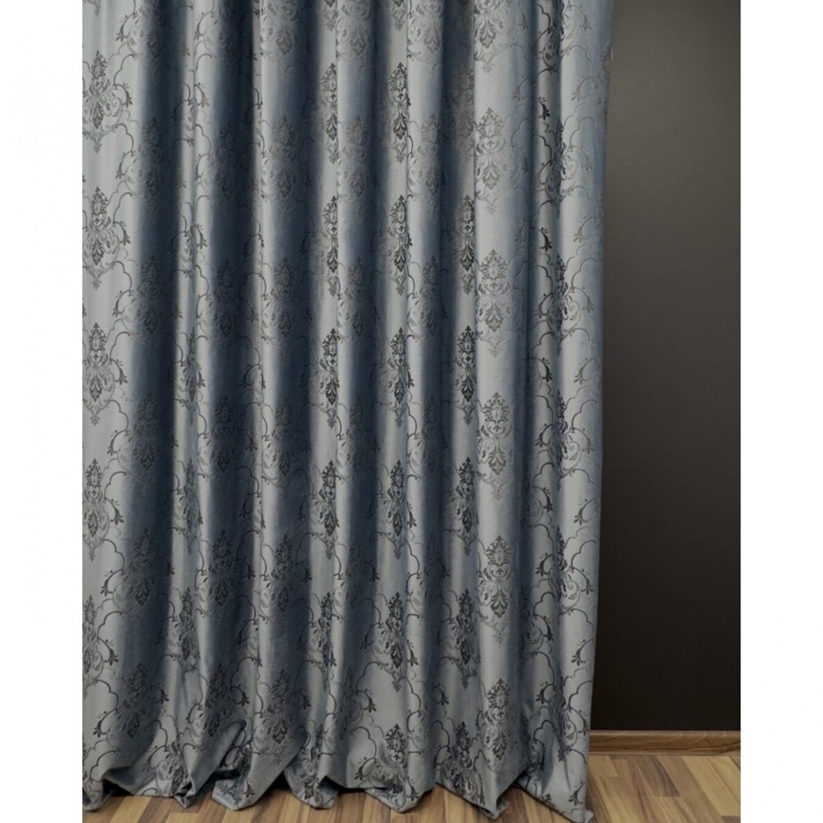 Naktinių užuolaidų audinys barchatas French Velvet Madlena Naktinių užuolaidų audinys barchatas French Velvet Madlena