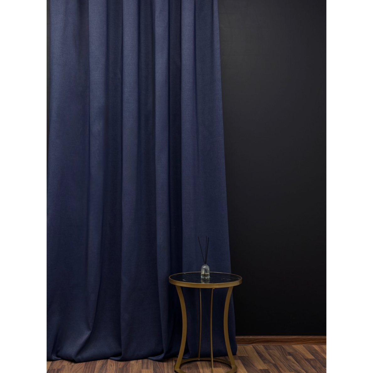 Naktinių užuolaidų audinys, matinis