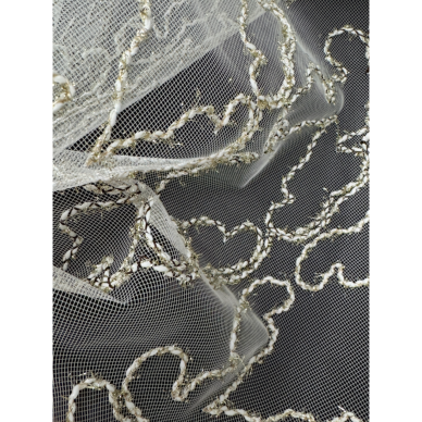 Pasiūta dieninė užuolaida 3